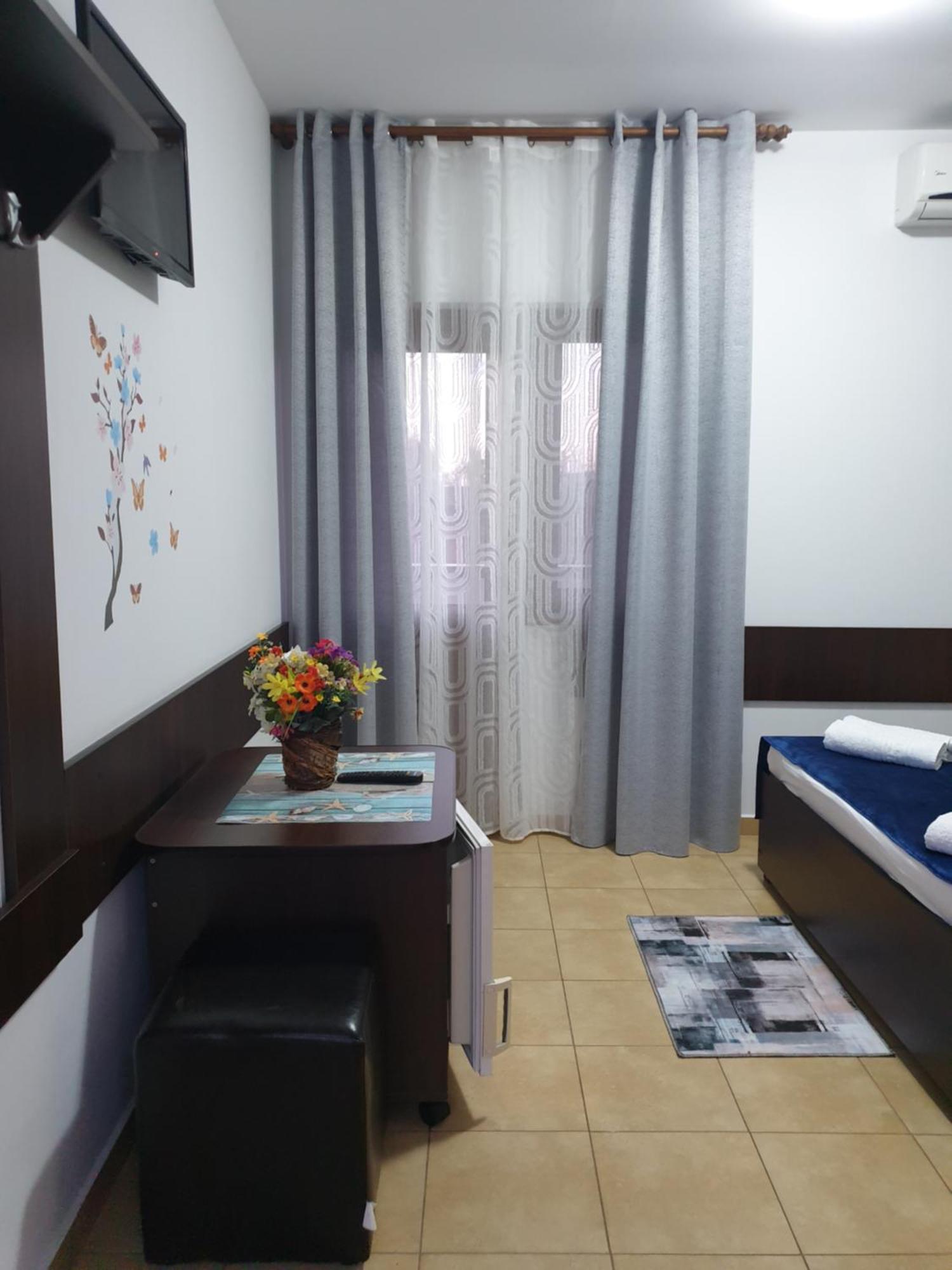 Casa Mary Hotel Costinesti Bagian luar foto